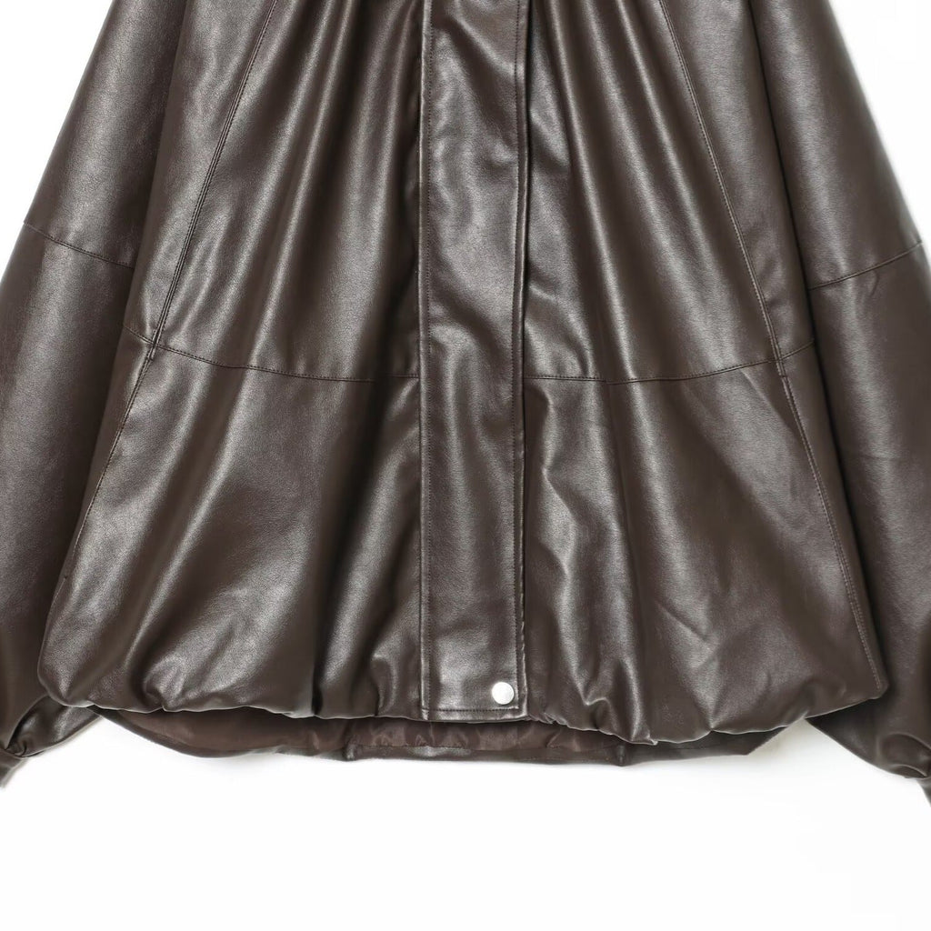 Damen Kunstlederjacke mit voluminösen Ärmeln und gewelltem Design EB
