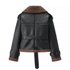 Damen Kunstlederjacke mit flauschigem Kragen und tailliertem Schnitt EB