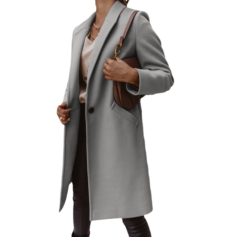 Damen Eleganter Wollmantel mit schmaler Silhouette und praktischen Taschen EB