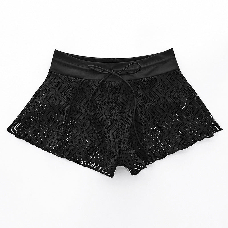 Sommerliche Häkel-Shorts für Damen