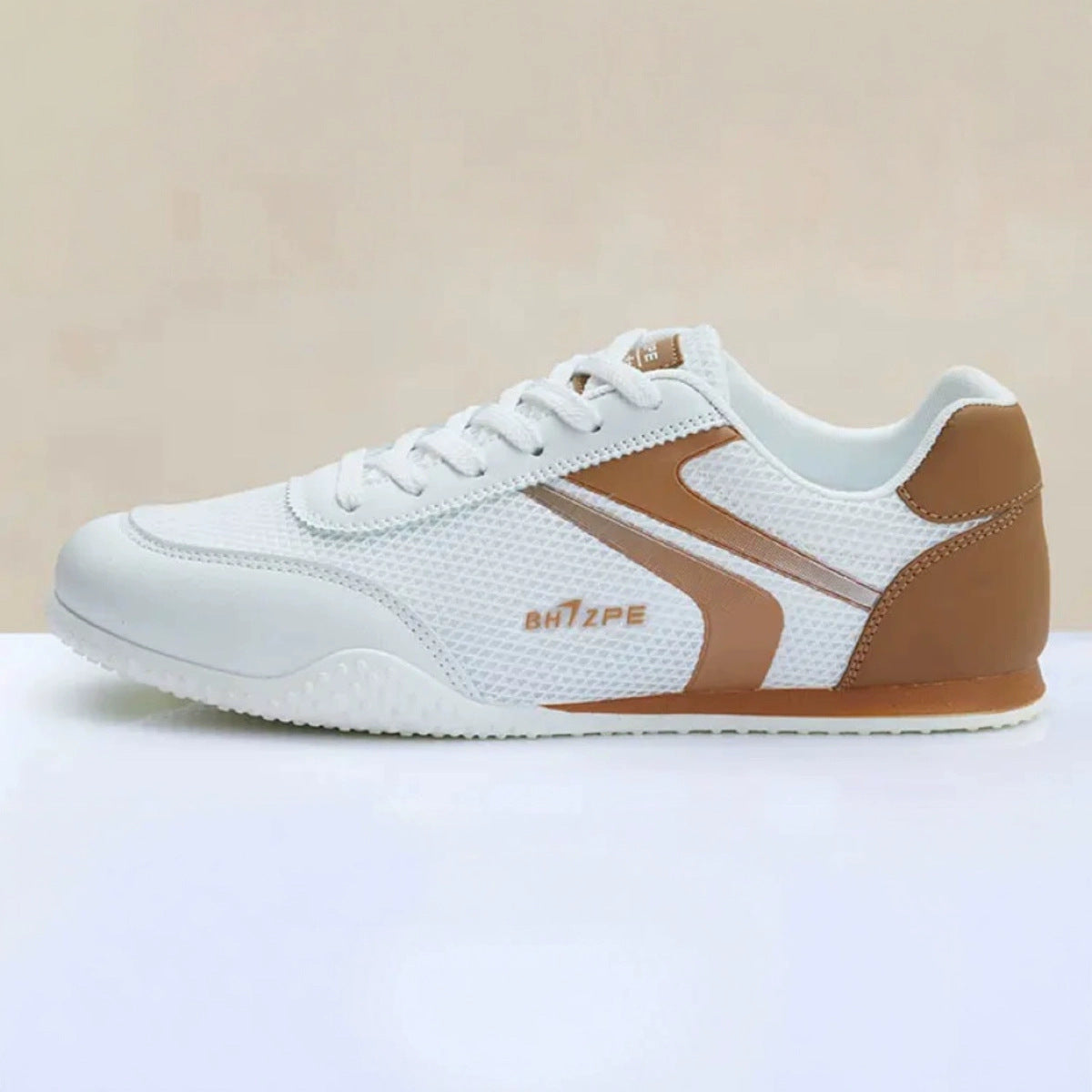 Damen atmungsaktive Freizeitschuhe mit rutschfestem Profil und innovativem Obermaterial EB