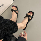 Damen bequeme Zehentrenner-Sandaletten mit modernem Knoten-Design EB