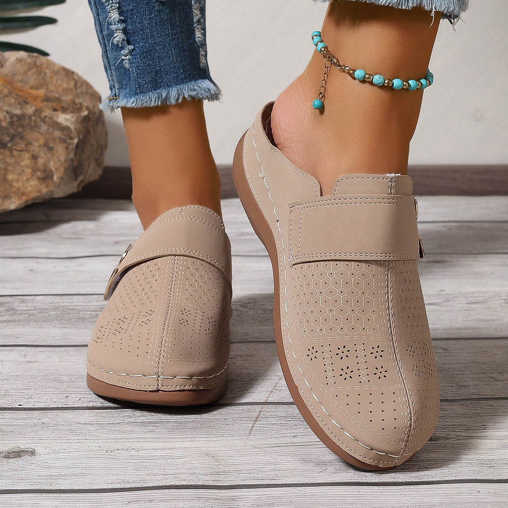 Damen bequeme Clogs mit atmungsaktiver Obermaterialstruktur und modischem Riemchen EB