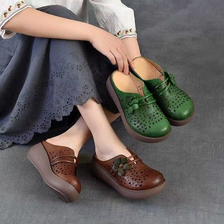 Damen Bequeme Clogs mit modischem Blüten-Detail EB