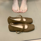 Damen Ballerinas mit elastischem Riemchen und komfortablem Fußbett EB
