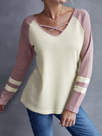 Damen lässiges Langarmshirt mit Criss-Cross-Ausschnitt EB