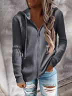 Damen Kapuzenjacke aus strukturiertem Material mit praktischen Taschen EB