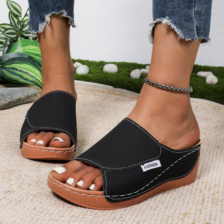 Damen Clogs mit modischem Schnitt und ergonomischem Fußbett EB