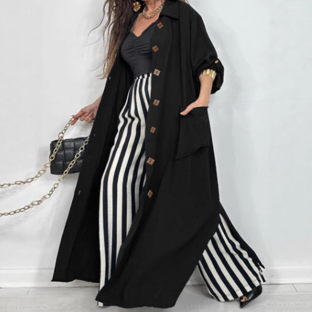 Damen Langmantel aus weichem Stoff mit eleganten Knopfdetails und Taschen EB