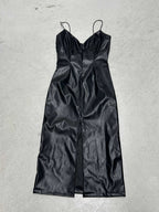 Damen elegantes bodenlanges Kleid aus glattem Kunstleder mit doppelten Trägern und hohem Schlitz EB