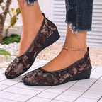 Damen Ballerinas mit filigranem Spitzenbesatz und rutschfester Sohle EB