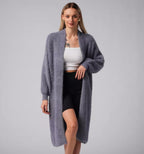 Damen Flauschiger Langstrickmantel mit seitlichem Schlitz und lockerer Passform EB