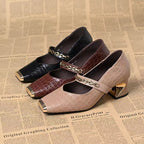 Damen elegante Blockabsatz Schuhe mit Kettenapplikation EB