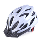 Mountainbike-Helm mit integriertem Sicherheitslicht und dynamischer Belüftung