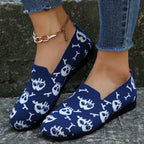 Damen Casual Slip-On Schuhe mit frechem Totenkopf-Design EB