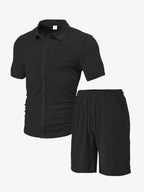 Freizeit-Set für Herren mit Hemd und Shorts