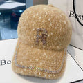 Luxuriöse Damen-Baseballkappe aus Fleece mit Verzierungen