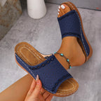 Damen Bequeme Mulesandaletten mit raffiniertem Lochmuster und elastischem Riemendesign EB