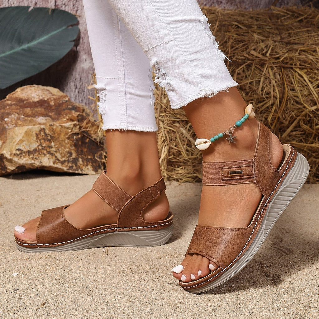 Damen Bequeme Wedge-Sandaletten mit verstellbarem Riemendesign EB