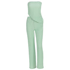 Damen eleganter Jumpsuit mit schulterfreiem Design und asymmetrischem Saum EB