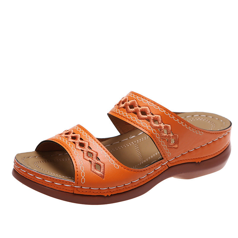 Damen Bequeme Leder-Sandalen mit dekorativem Lochmuster EB