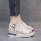 Damen bequeme Plateau-Sandalen mit elegantem Schnitt und ergonomischer Fußbettgestaltung EB
