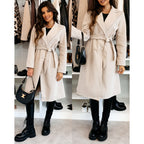 Damen Eleganter Trenchcoat mit asymmetrischem Schnitt und Gürtel EB