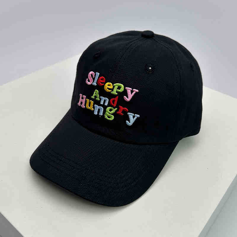 Stilvolle bestickte Herrenkappe
