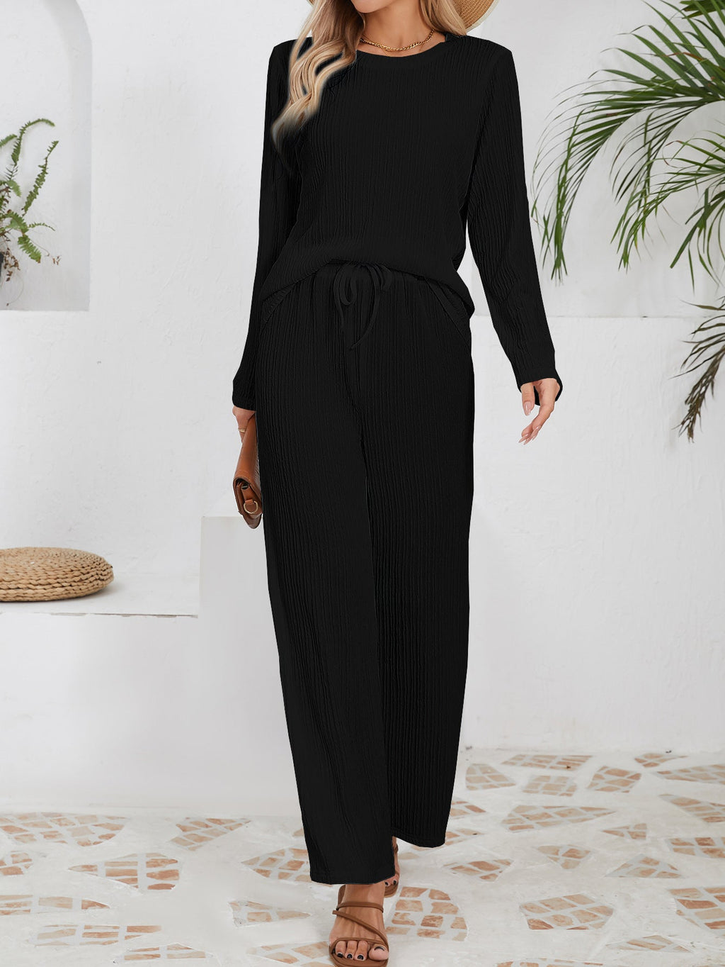 Damen Elegantes und bequemes Set aus gefeuchtetem Material EB