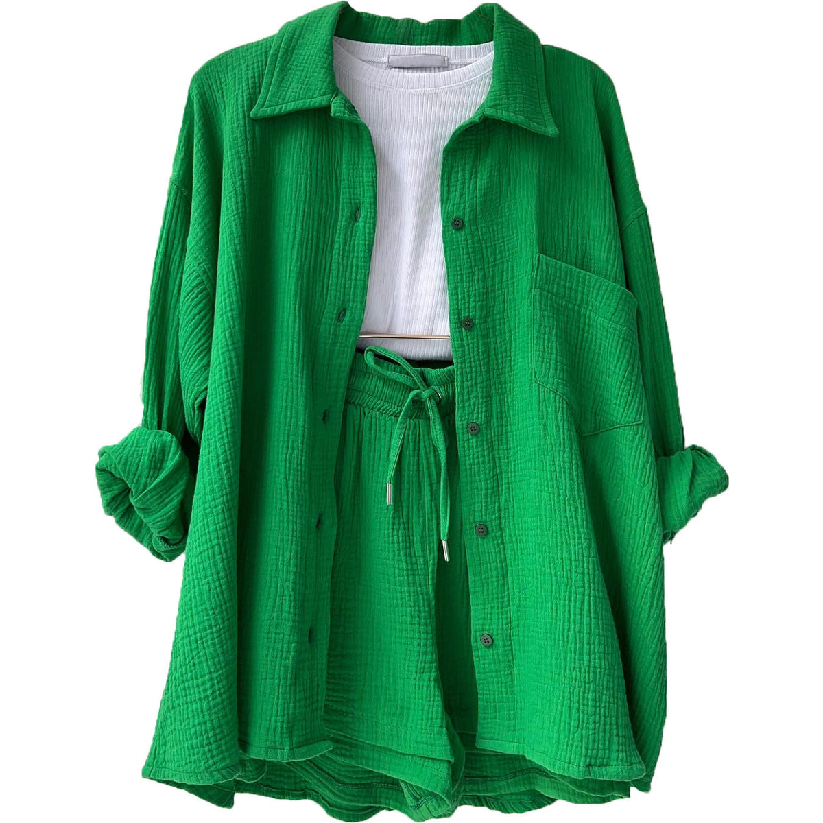 Damen lässiges Oversize-Hemd mit kurzem Schnitt und praktischen Taschen EB