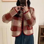 Damen Freizeitblazer mit eleganter Karomusterung und Knopfdetails EB