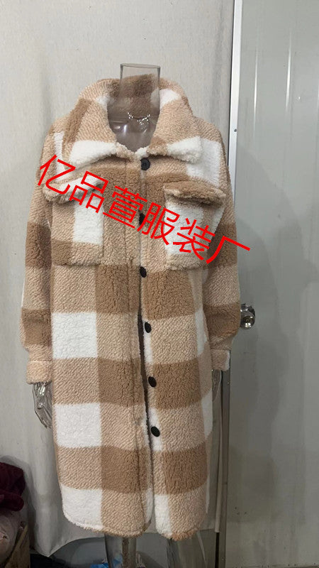 Damen nan langer Teddy-Karo-Mantel mit Hemdkragen, aufgesetzten Brusttaschen und Knopfleiste EB