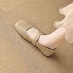 Damen Ballerinas mit verstellbarem Riemen und angenhmem Innenfutter EB