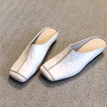 Damen Bequeme Clogs mit modischem Schnitt und weichem Leder EB