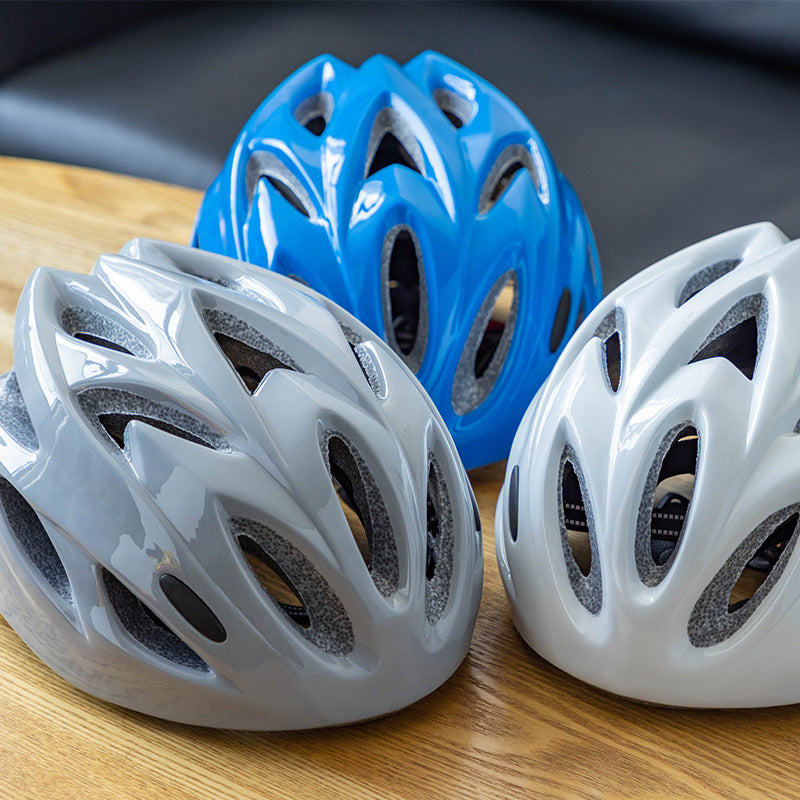 Aerodynamischer Fahrradhelm
