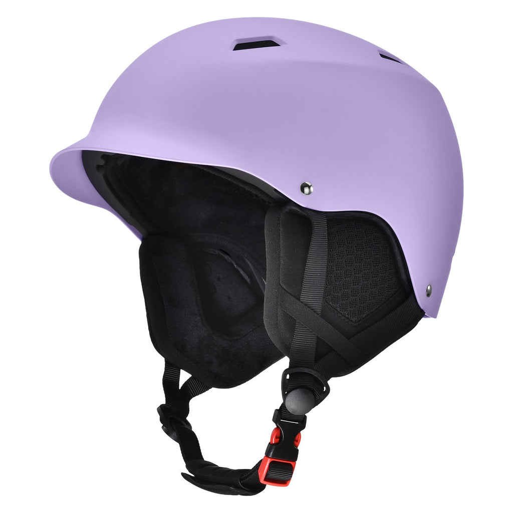 Schützender Winterhelm