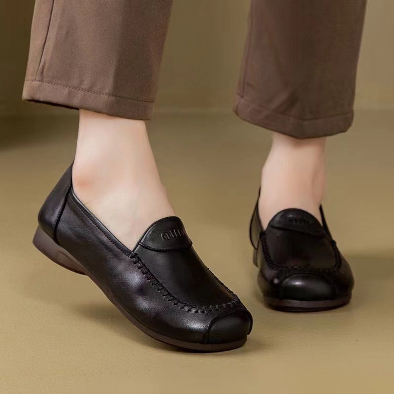 Damen Bequeme Mokassins mit feiner Lederverarbeitung und eleganter Naht EB