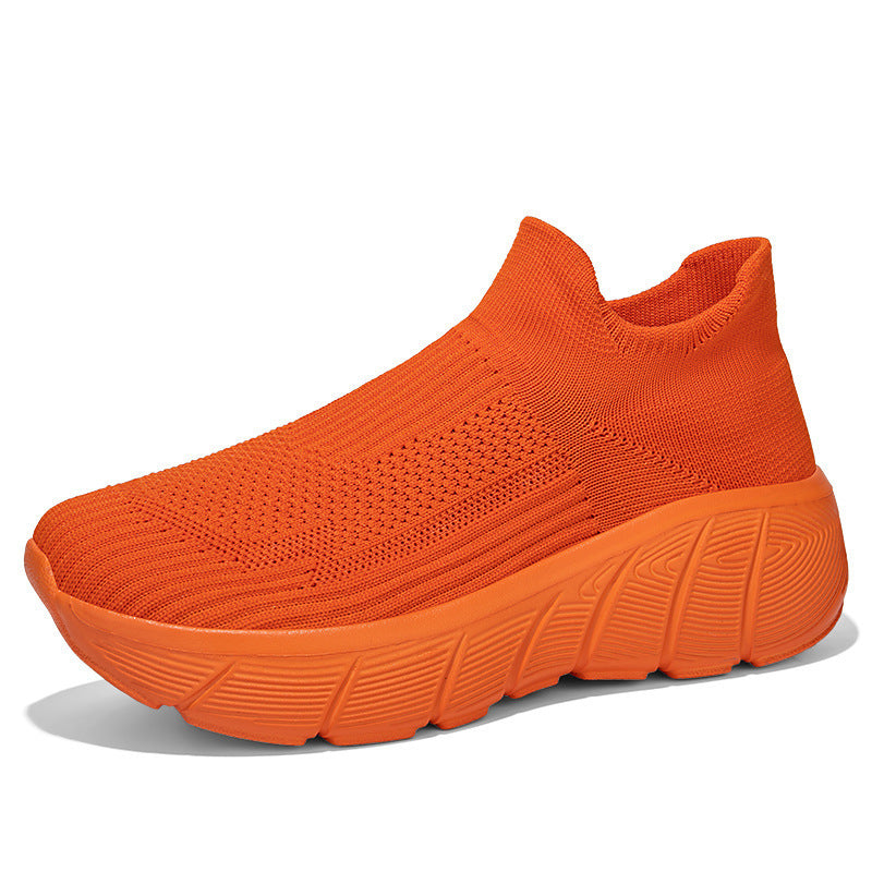 Unisex nan nahtloser Strick-Überziehschuh mit skulpturierter Plateau-Laufsohle und orthopädisch geformter Fersenführung EB