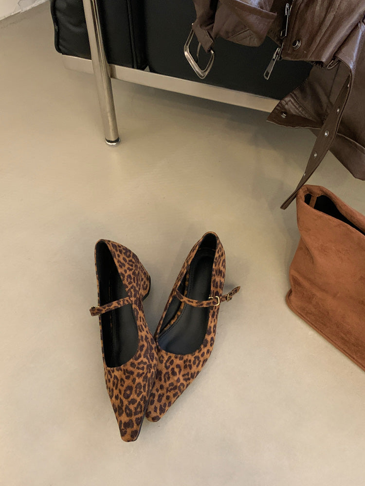 Damen elegante Ballerinas mit verstellbarem Riemen und feiner Wildlederoberfläche EB