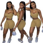 Damen Sportliches Set mit figurbetonendem Crop-Top und Shorts EB