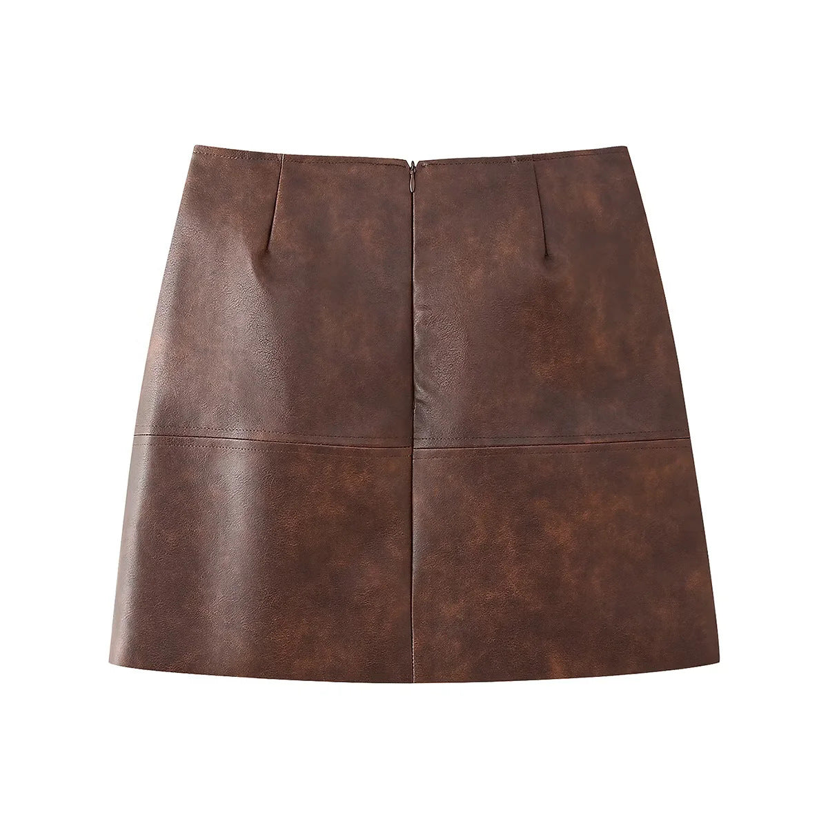 Women's short-cut faux leather jacket with zipper, pointed collar, and zippered pockets Mune Fashion