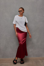 Damen Eleganter Maxirock aus glänzendem Satin mit hohem Schlitz EB