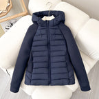 Damen Isolierte Steppjacke mit Kapuze und sportlichem Schnitt EB
