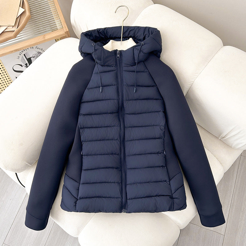 Damen Isolierte Steppjacke mit Kapuze und sportlichem Schnitt EB