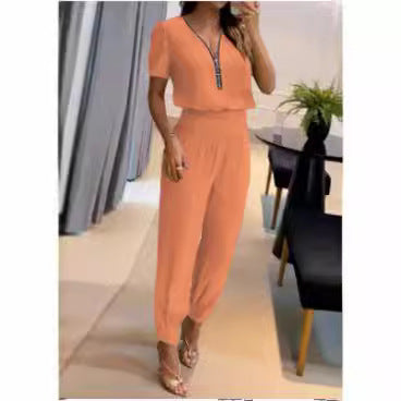 Damen Jumpsuit mit V-Ausschnitt und Gummizug EB
