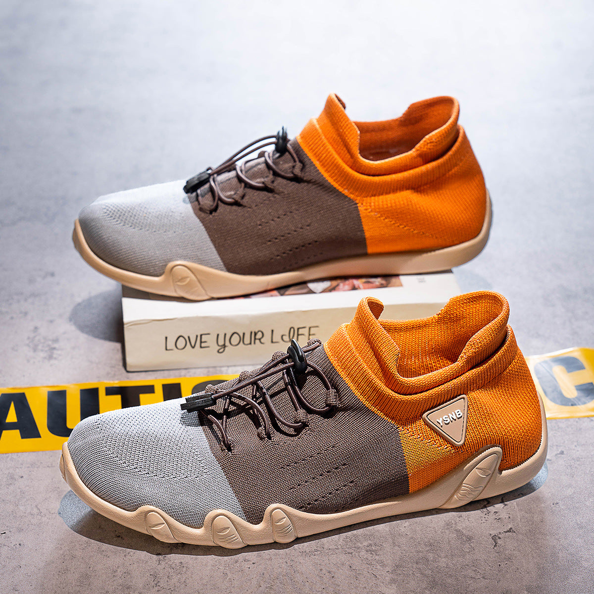 Damen Sportliche Schnürschuhe mit flexiblem Obermaterial und rutschfester Sohle EB