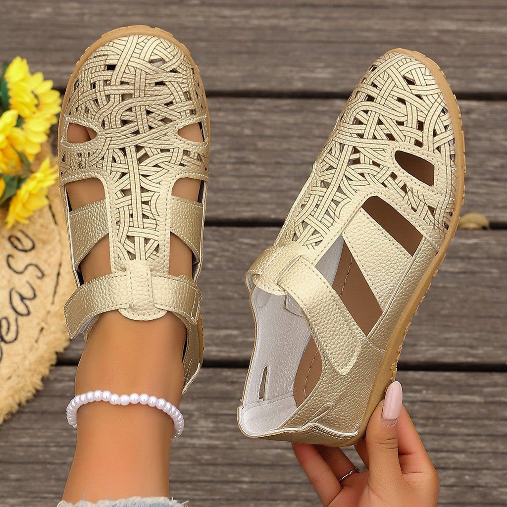 Damen Atmungsaktive Sommer-Sandalen mit raffinierten Schnittdetails EB