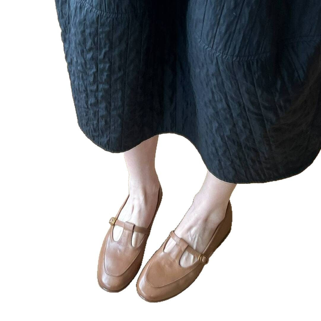 Damen Ballerinas mit elegantem Riemchen und glänzender Oberfläche EB