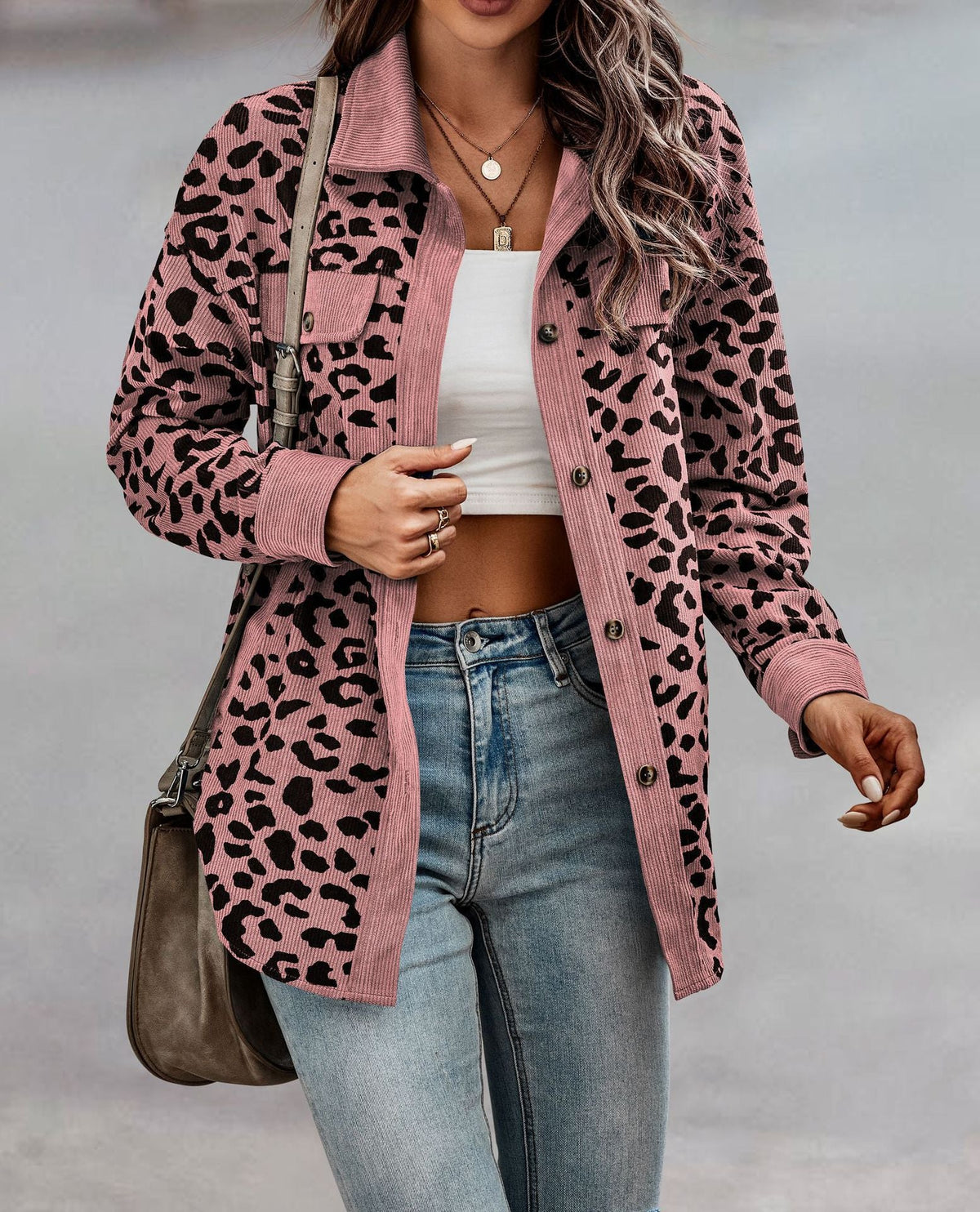 Damen Jacke im Leopardenmuster mit strukturiertem Stoff und praktischen Taschen EB