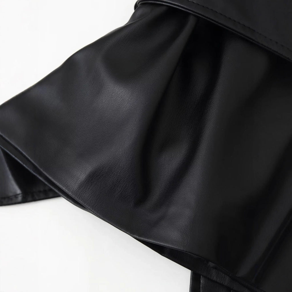 Damen Kunstlederjacke mit eleganten Knopfdetails und Gürteldesign EB